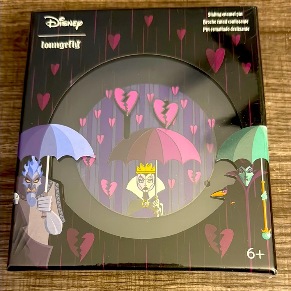Disney Loungefly Large LE 1700 Villains Evil Queen Umbrella Pin